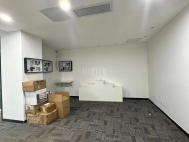 精装修，采光通透，无遮挡，超高实用率！