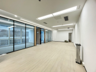 西向全新装修310平 3+1 采光好