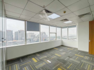 喜年中心268平精装4＋1