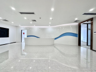 精装修，采光通透，无遮挡，超高实用率！