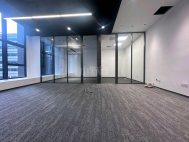 坂田北地铁口、精装138平、2＋1格局