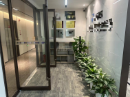 大冲精装修300平  3+1格局 