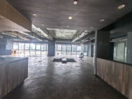 精装修，采光通透，无遮挡，超高实用率！