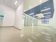 民治地铁站高楼层194平出租