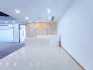 天安云谷高层366平精装修出租