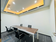 卓越世纪中心全新精装办公室可配齐办公家具