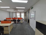 天安数码时代大厦220平3+1格局